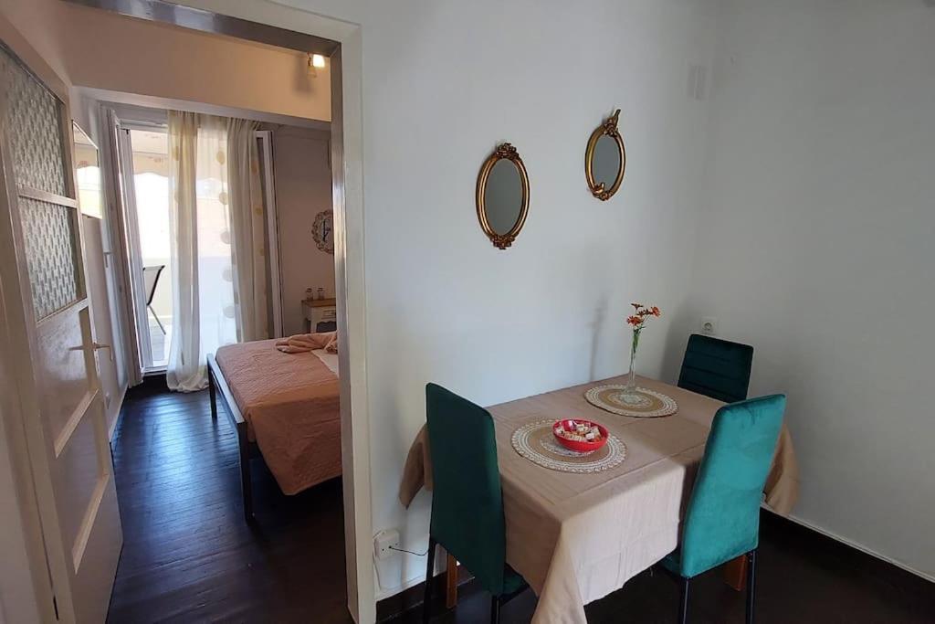 Old Port View Apartment, Διαμέρισμα Στο Κέντρο 2 Υπνοδωματίων Corfu  Экстерьер фото
