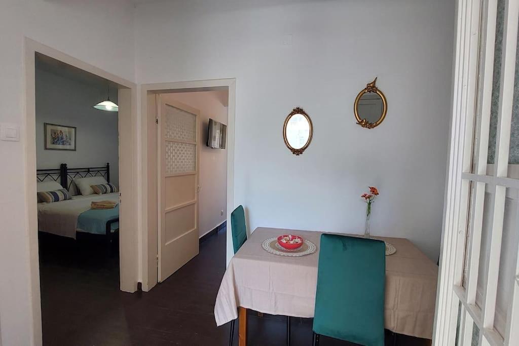 Old Port View Apartment, Διαμέρισμα Στο Κέντρο 2 Υπνοδωματίων Corfu  Экстерьер фото